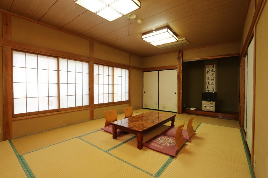 Nitaya Hotel Minakami Buitenkant foto